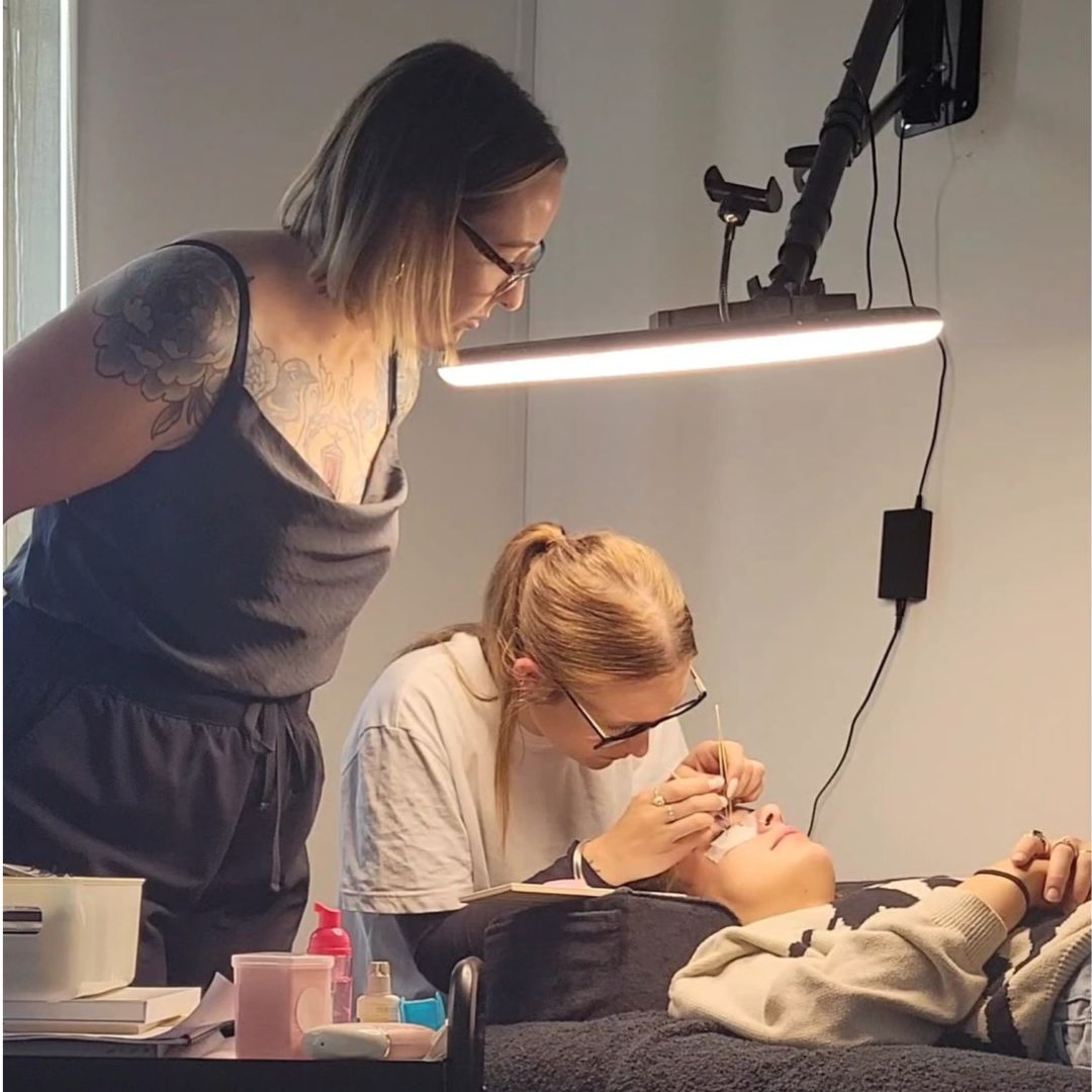 Lash Artistry Refresher - (DEPOSIT $250)